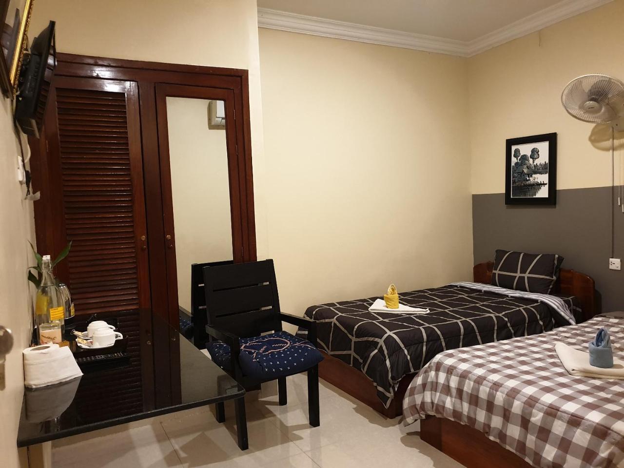 Janory Residence Battambang By The Sanctuary Villa Bagian luar foto